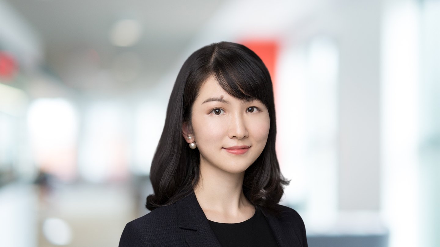 Headshot of Carrie Zhang