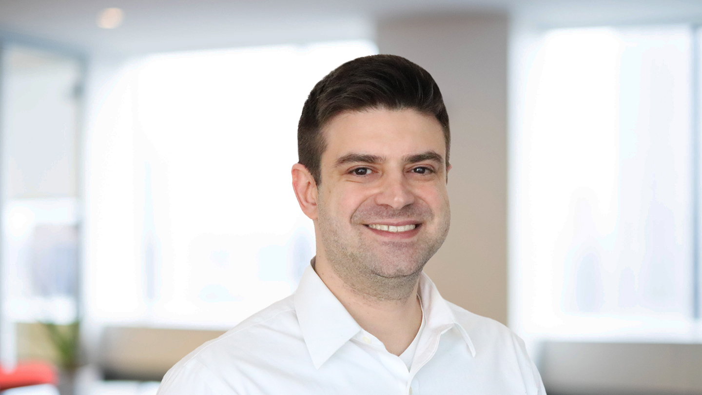 Headshot of Rafael Braga