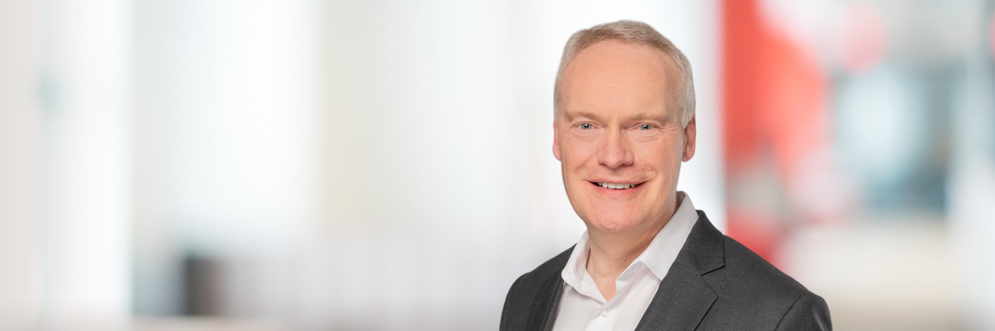 Headshot of Claus Benkert