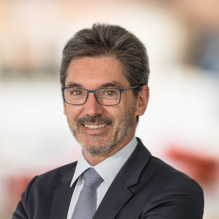 Headshot of Andrea Petronio