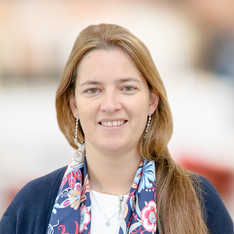 Headshot of Catalina Fajardo