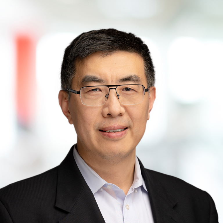 Headshot of Henry Huang