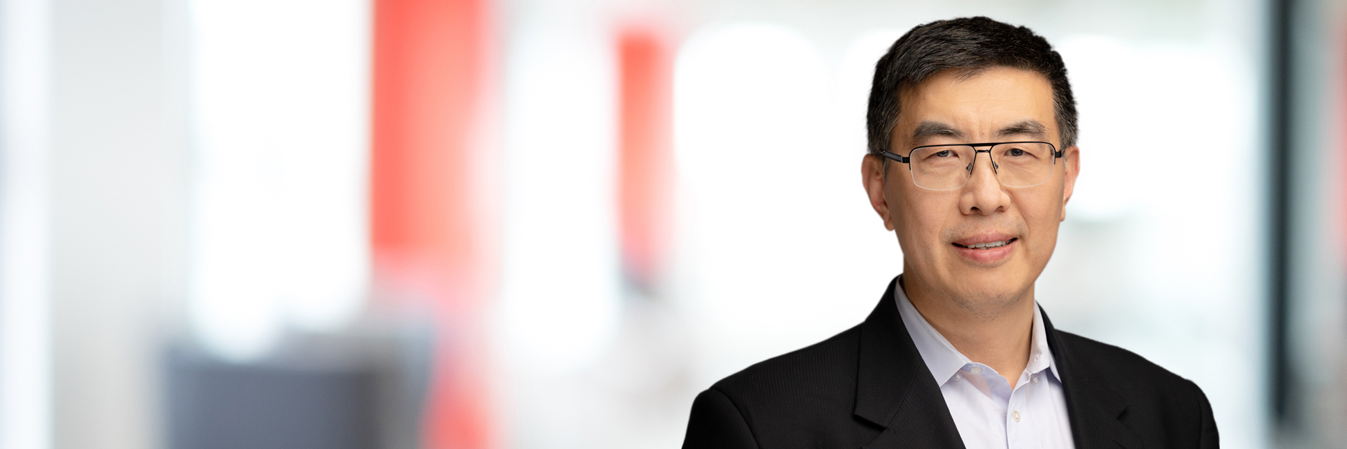 Headshot of Henry Huang