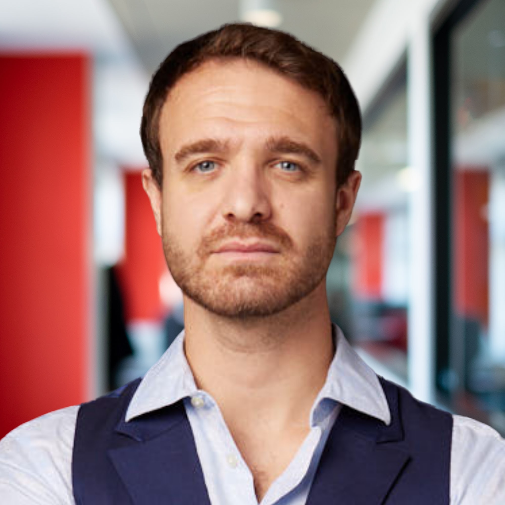 Headshot of Alessandro Lo Martire