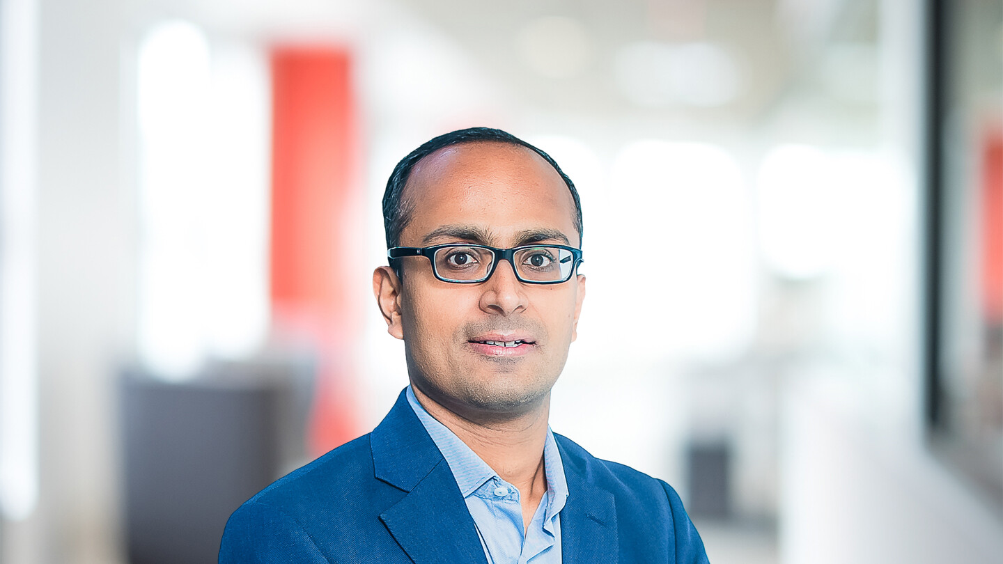 Headshot of Sriwatsan K