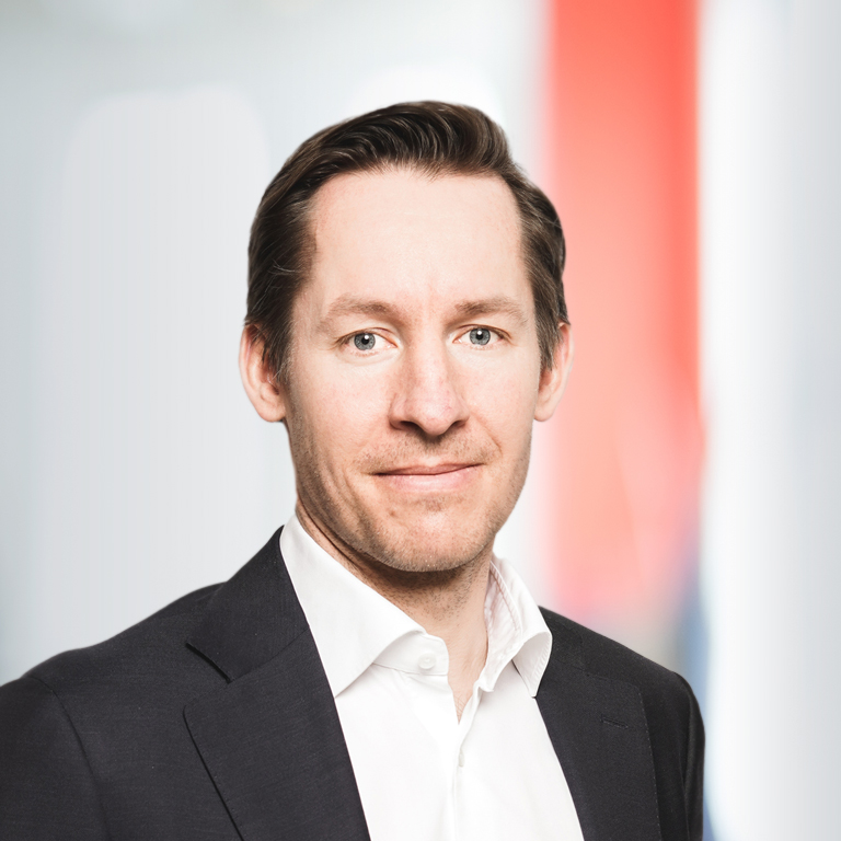 Headshot of Kent Harrison