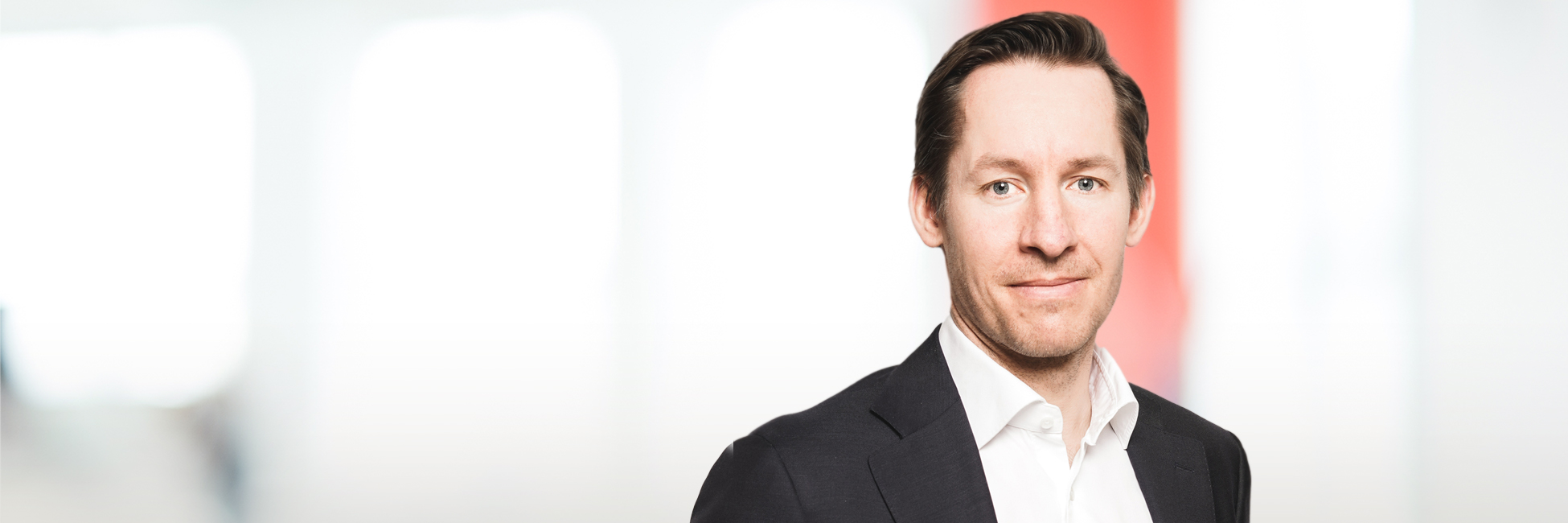 Headshot of Kent Harrison