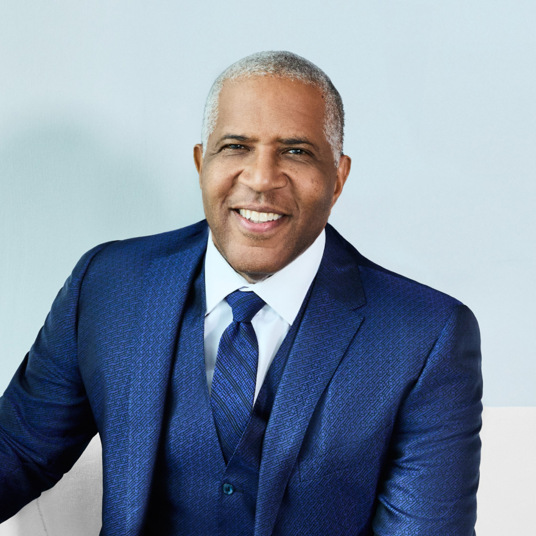 Headshot of Robert  Smith 