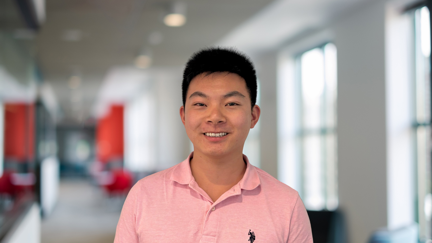 Headshot of Barry Qi