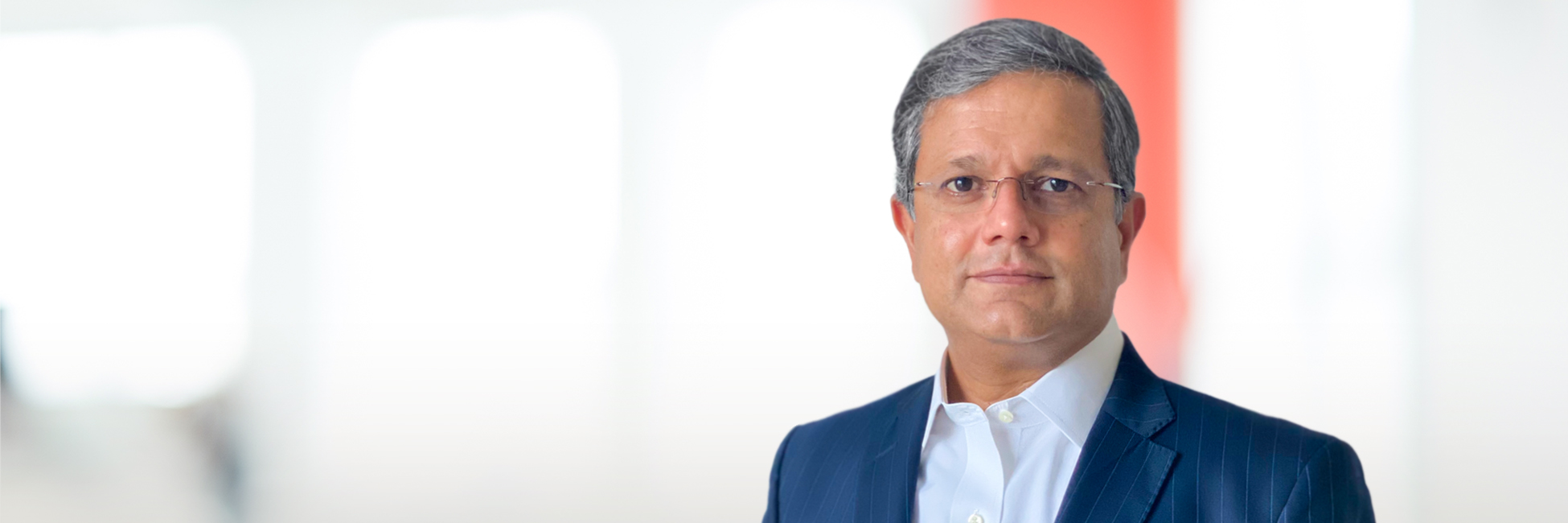 Headshot of Badri Veeraghanta