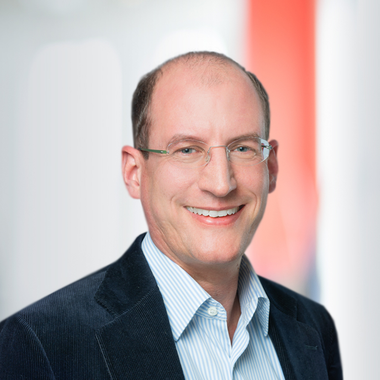 Headshot of Richard Pelz