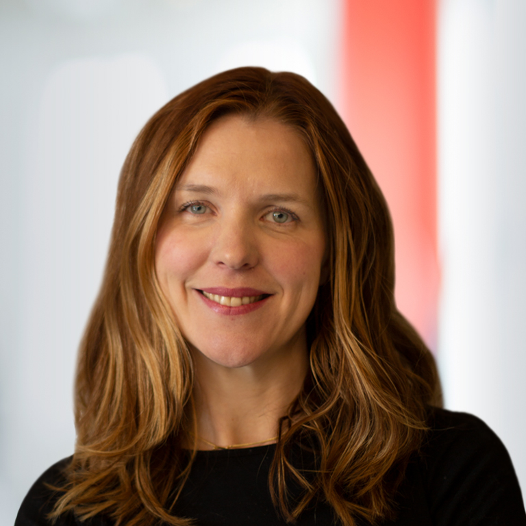 Headshot of Emma Zumsen