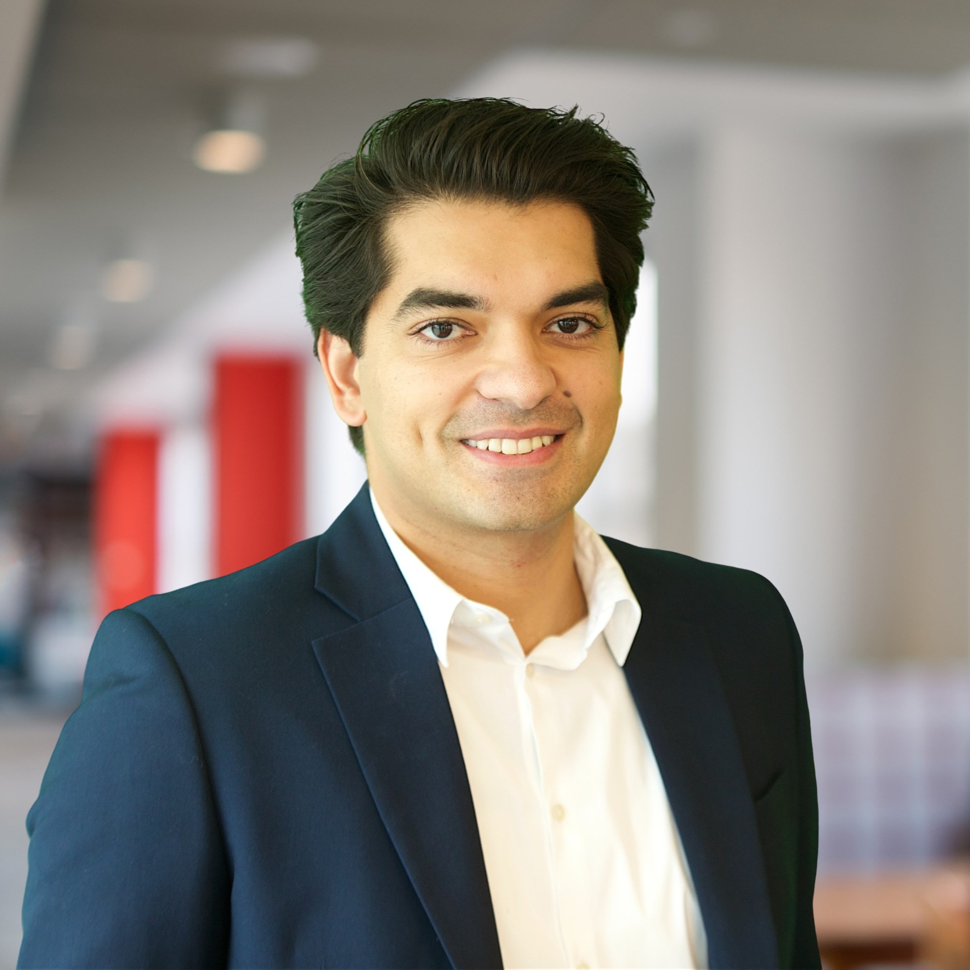 Headshot of Ahmed Bin Amir