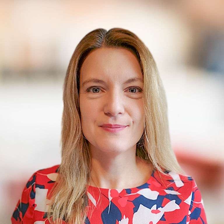 Headshot of Christina Schulz