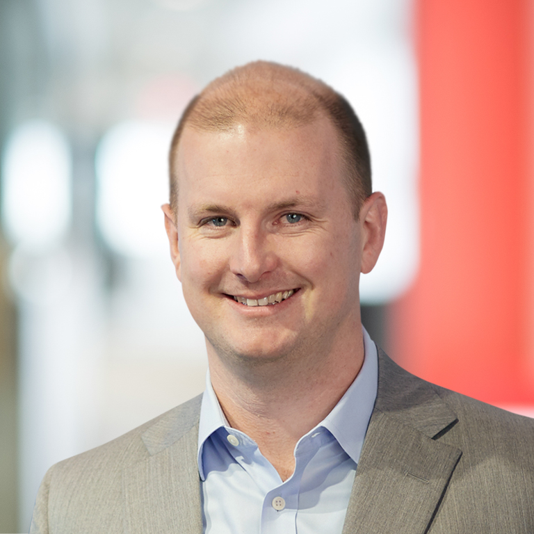 Headshot of Damian Stephenson