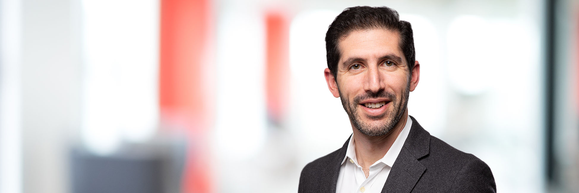 Headshot of Andrew Mintz