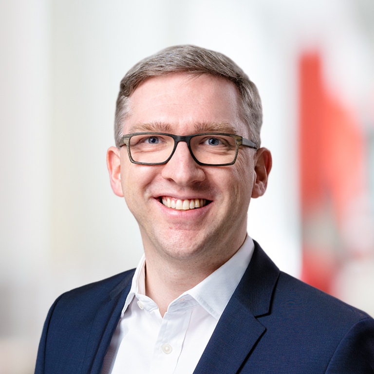 Headshot of Joerg Ohmstedt