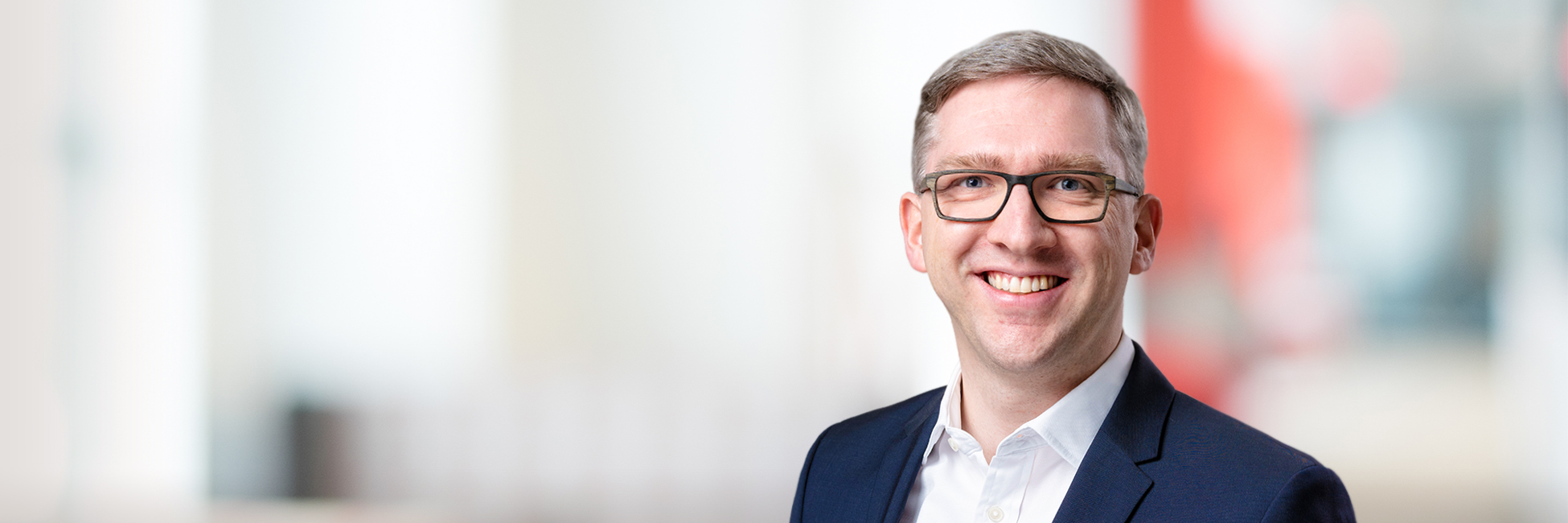 Headshot of Joerg Ohmstedt