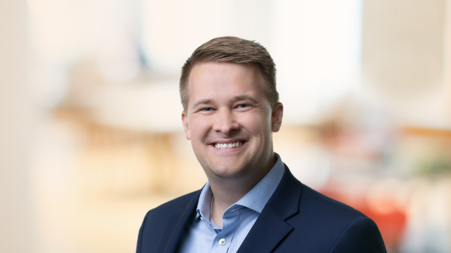 Headshot of Nathan Rogg