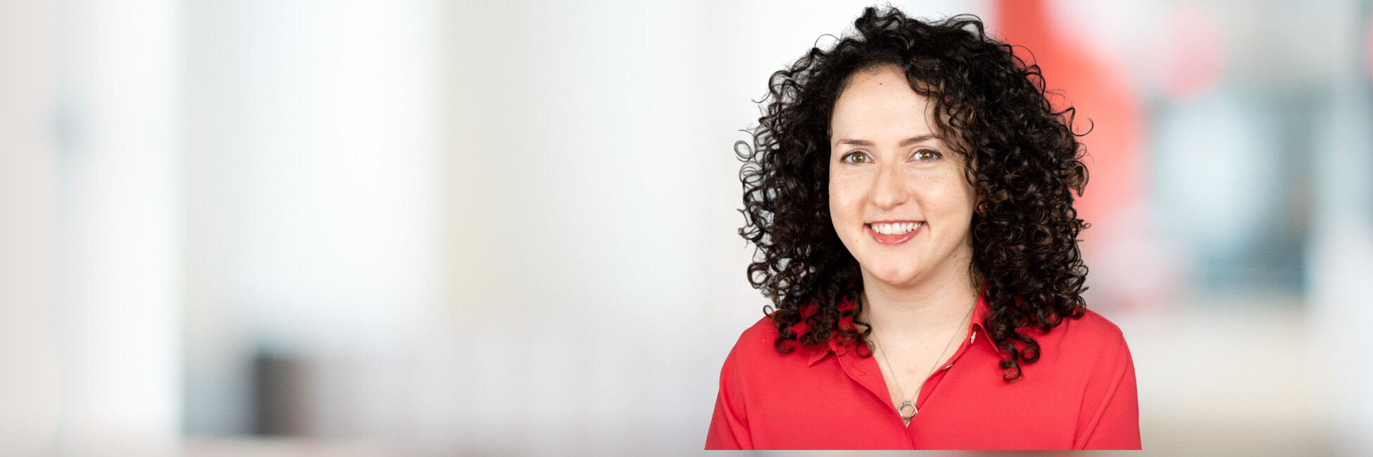 Headshot of Julie Blitzer