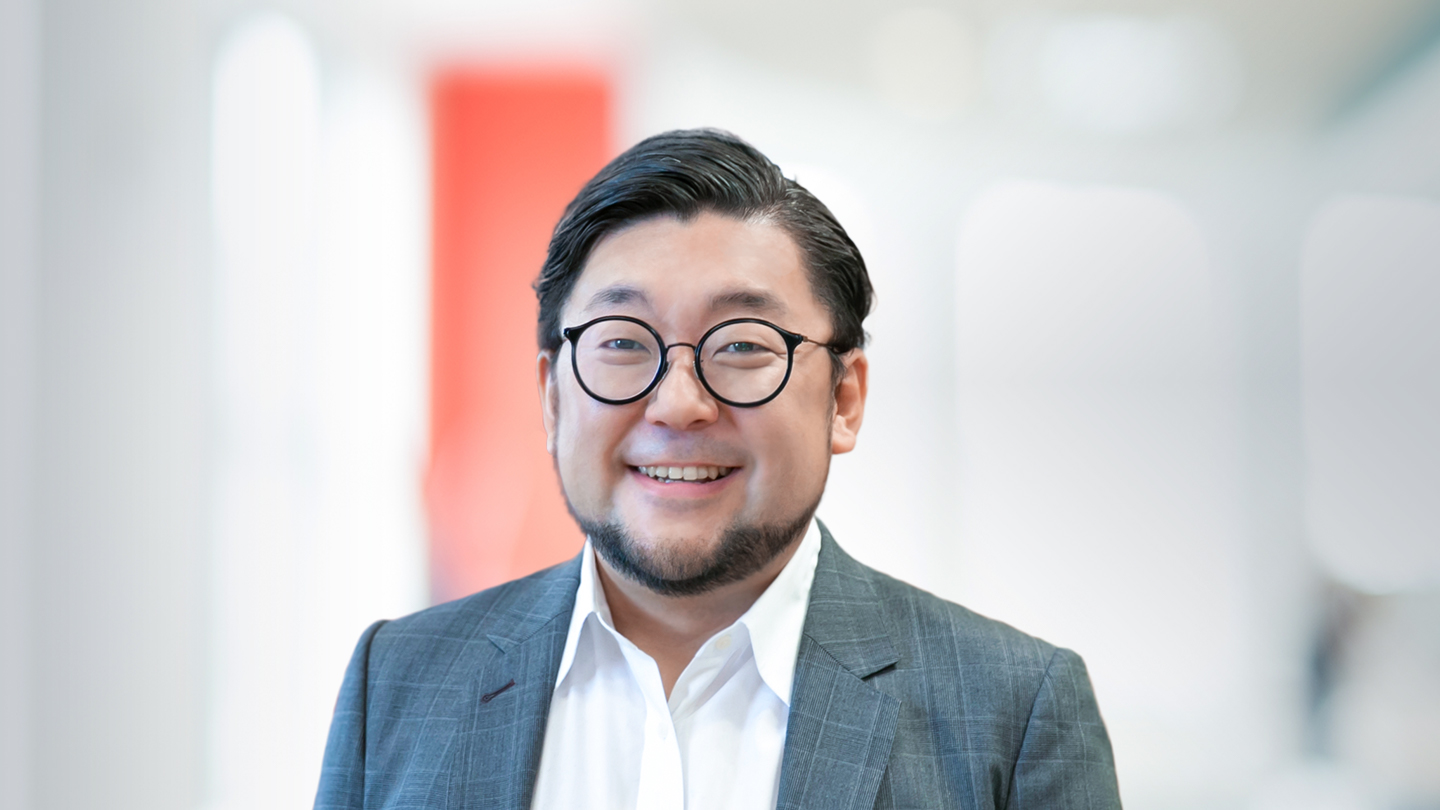 Headshot of Yusuke Miyazawa