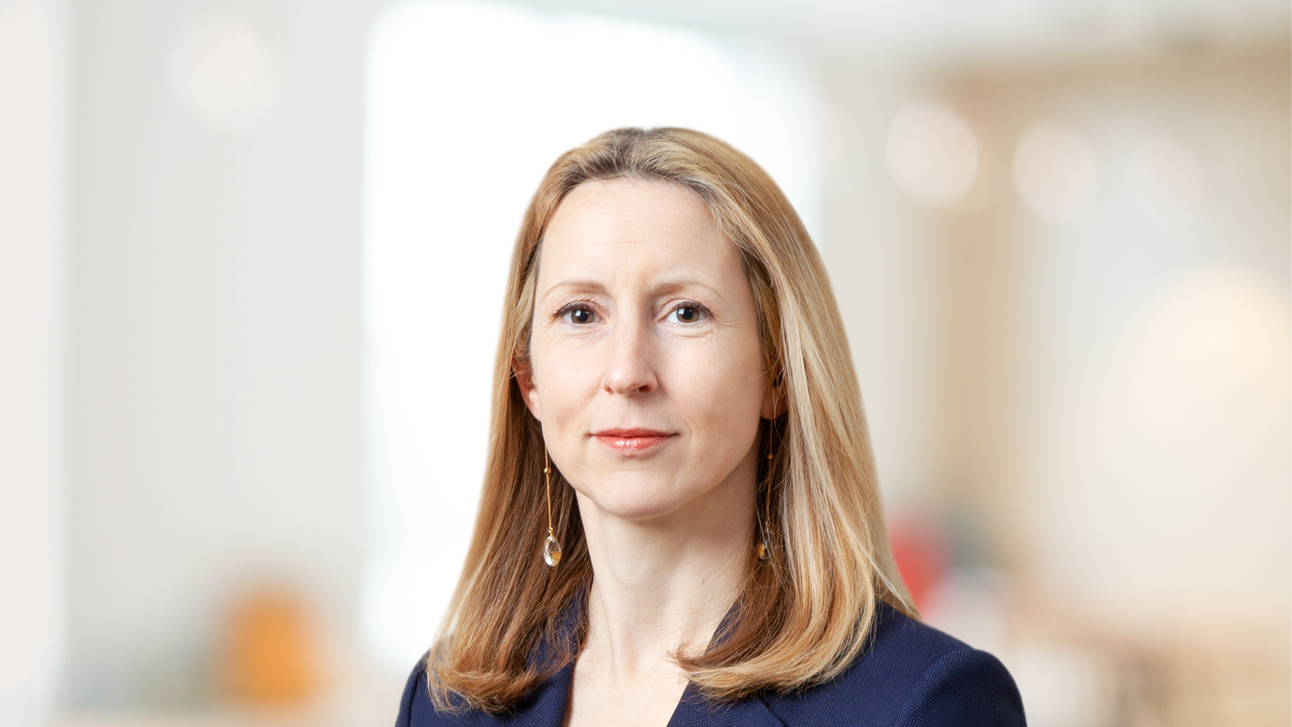 Headshot of Christine Weber-Vossen