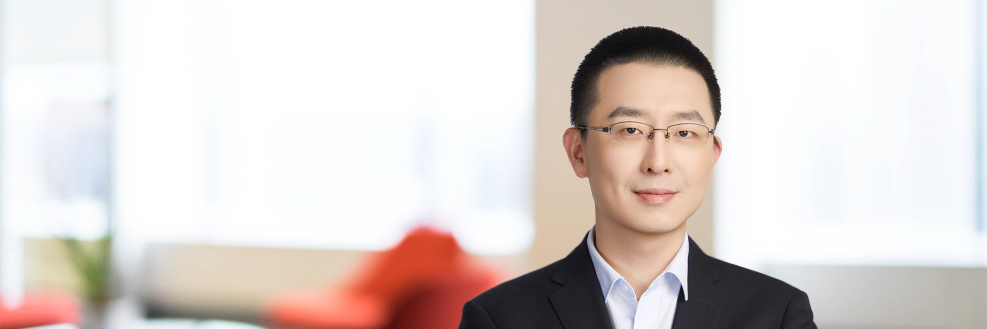 Headshot of Lei Zhang