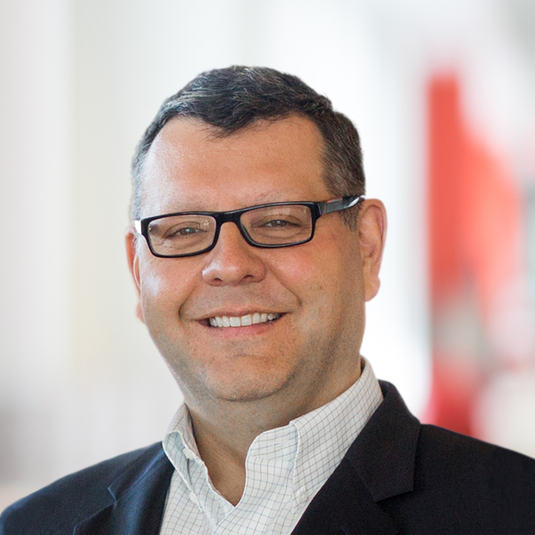 Headshot of Hernan Saenz