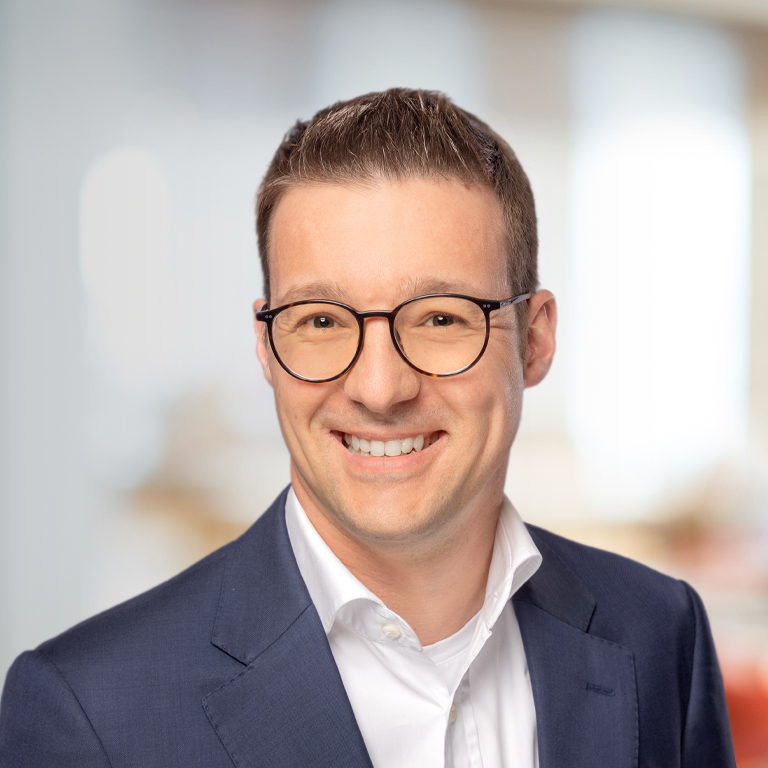 Headshot of Daniel Suter