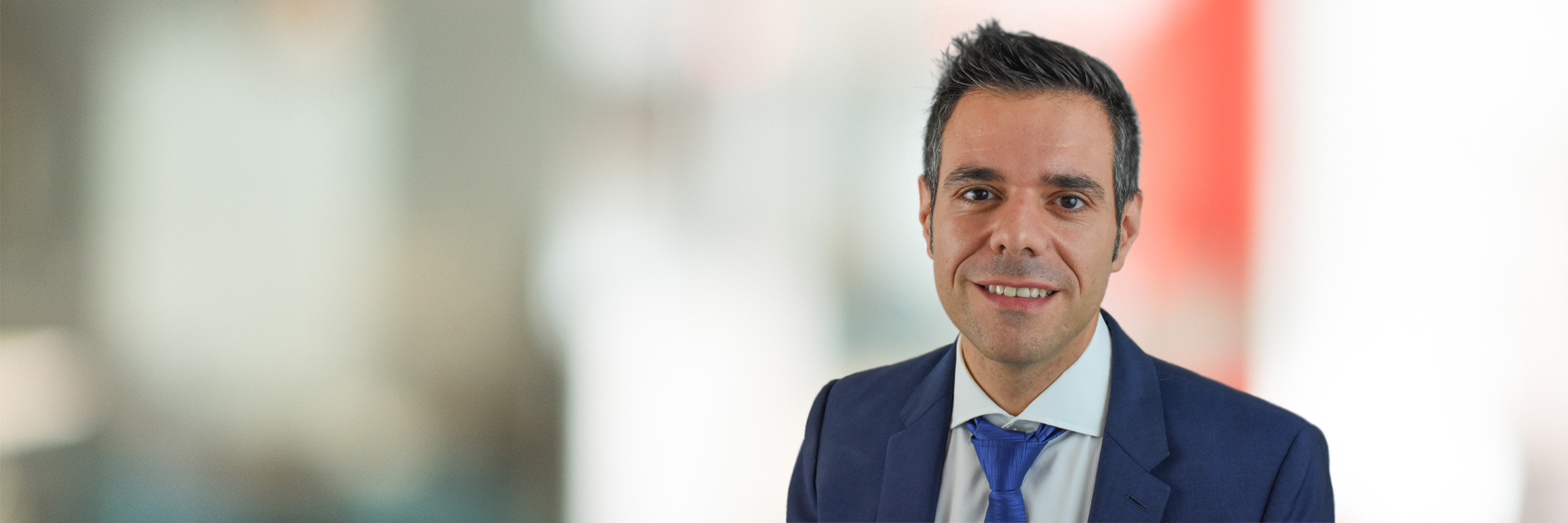 Headshot of Manel Oliva-Trastoy