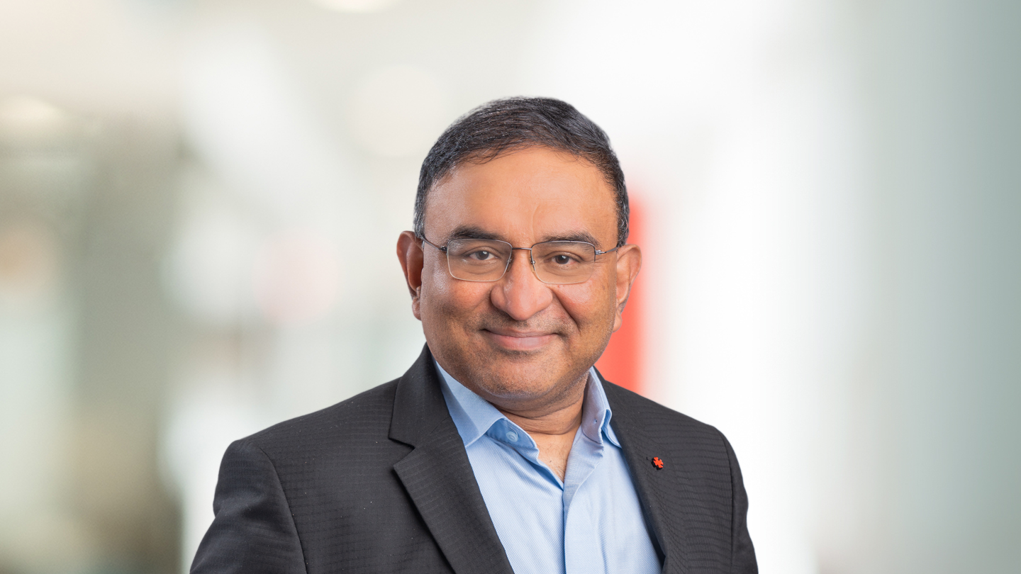 Headshot of Balaji Thirumalai