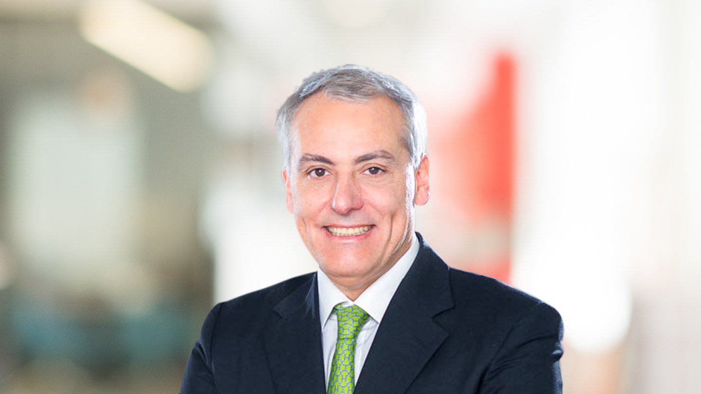Giovanni Fiorentino Management Consultant Bain & Company