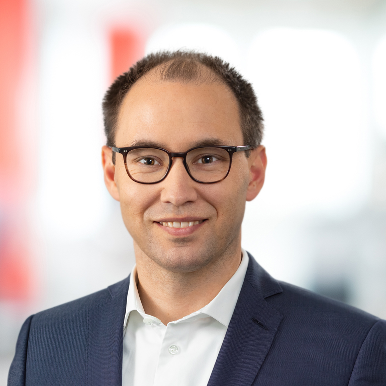 Headshot of Daniel Möllerhenn