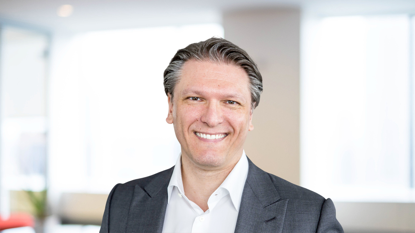 Headshot of Thomas Herbeck