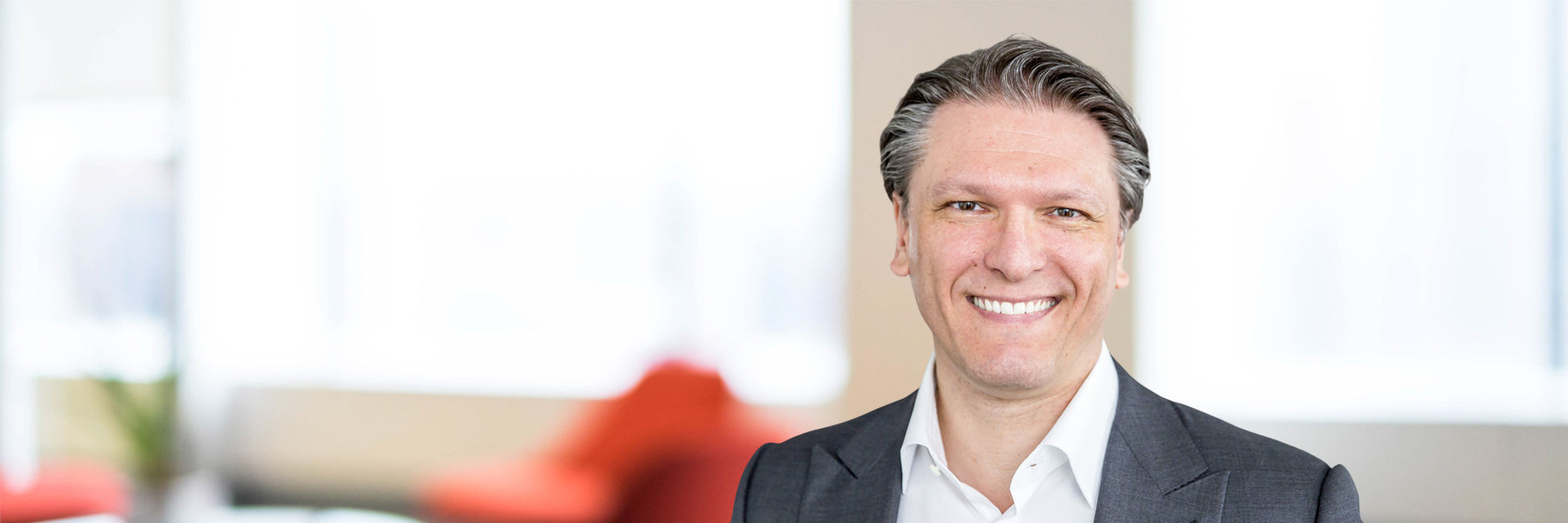 Headshot of Thomas Herbeck