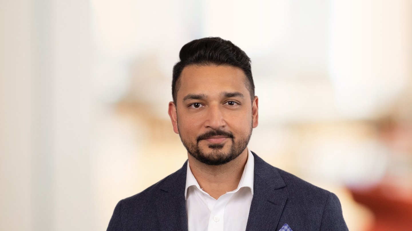 Headshot of Wren Kabir