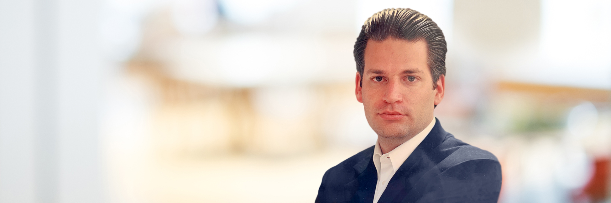 Headshot of Ruy Santiago