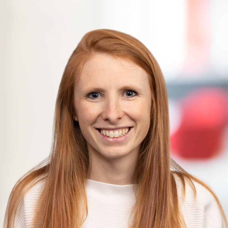 Headshot of Magali Deryckere