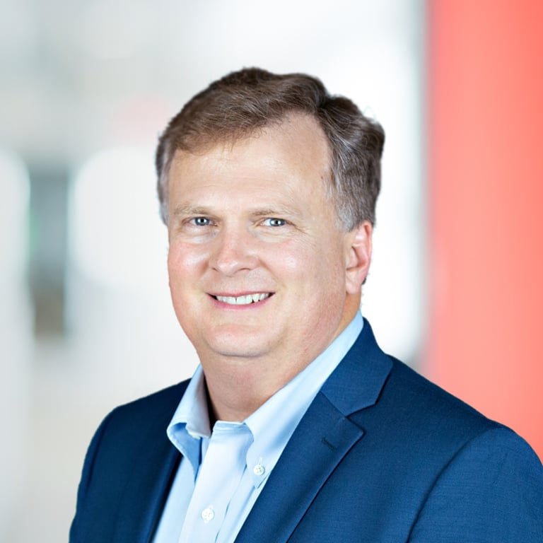 Headshot of Chuck Davenport