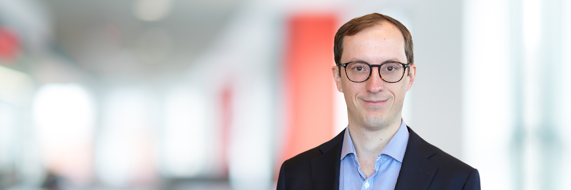 Headshot of Tom Roetynck