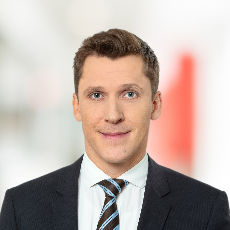 Headshot of Sebastian Nick