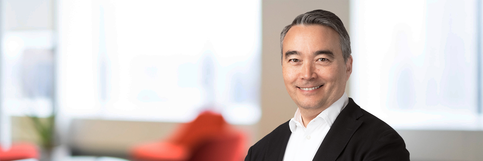 Headshot of Alex Bhak