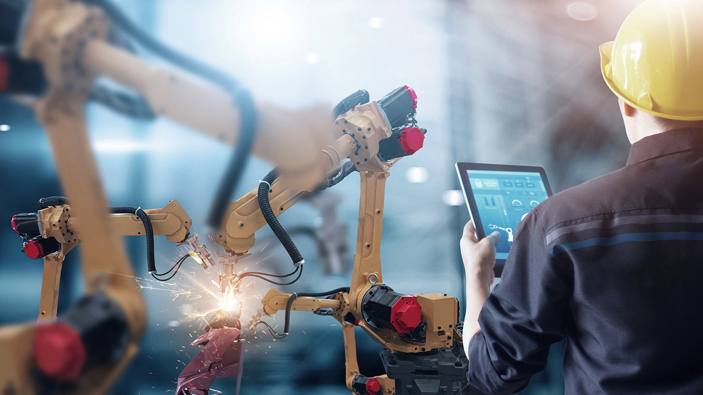 Industry 4.0: Getting Digital Manufacturing Right | Bain & Company