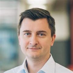 Headshot of Rostislav Khomenko