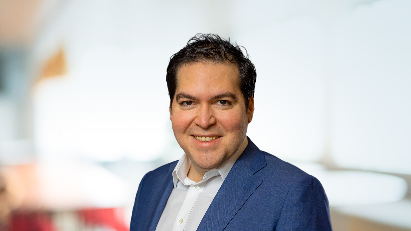 Headshot of Mario Conde