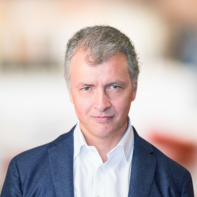 Headshot of Luis Uriza