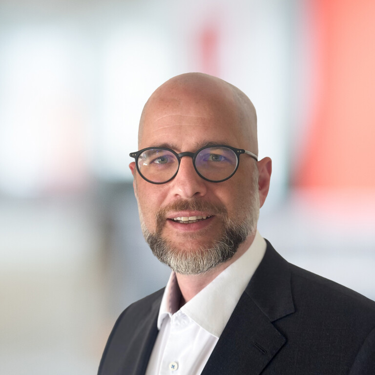 Headshot of Philipp Grimmig