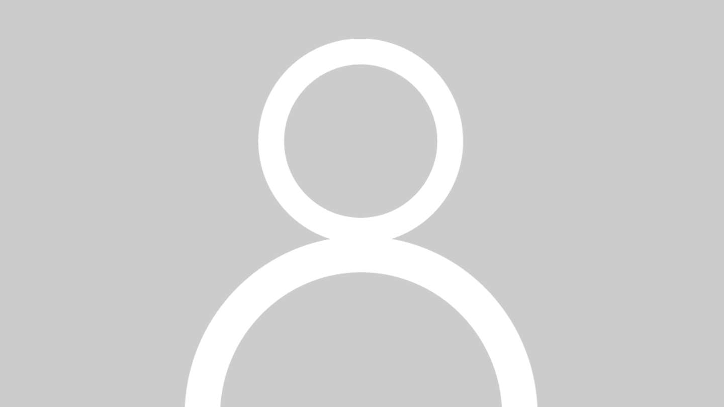 Headshot of Lydia Palmer