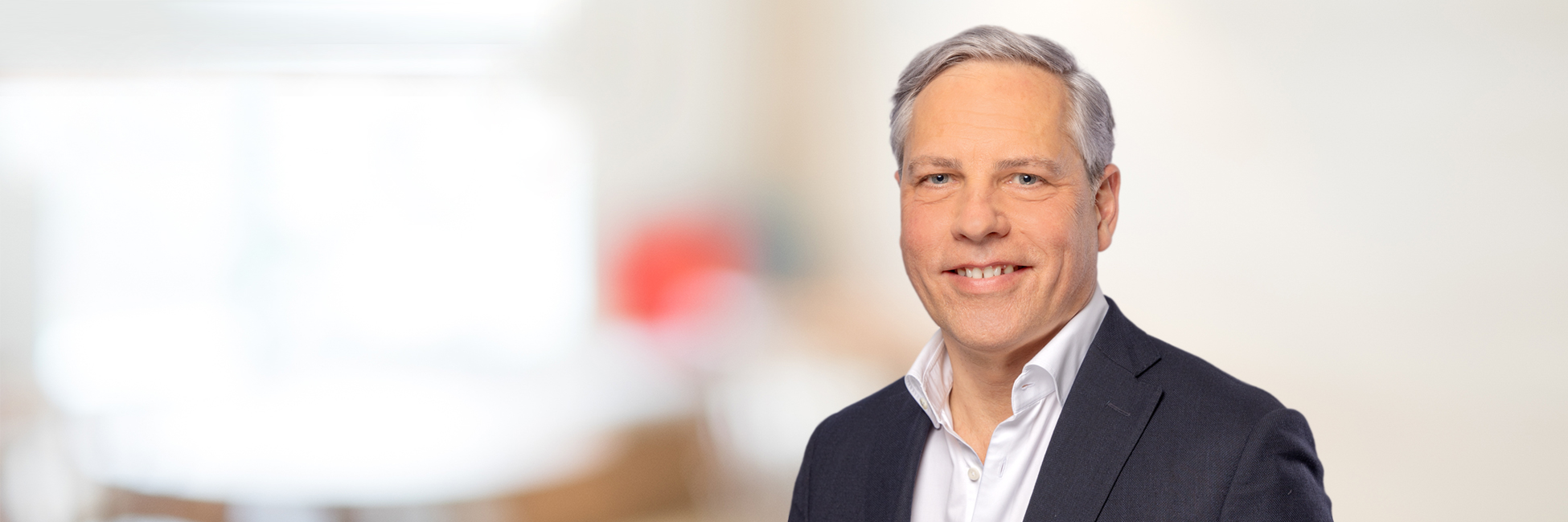 Headshot of Jens Kilimann