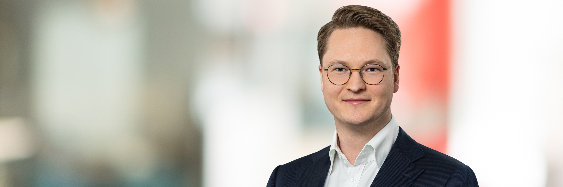 Headshot of Lukas Diesler